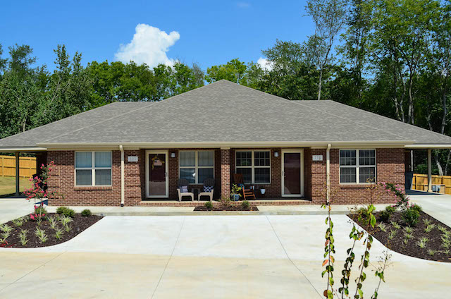 Indian Creek Apartments Florence AL - Rent The Shoals